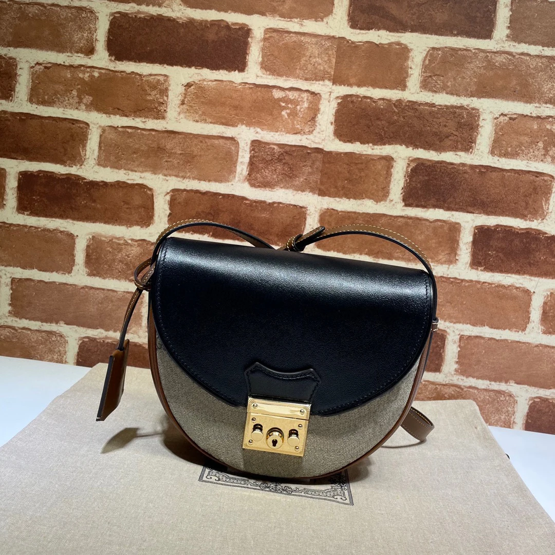 Luxury Handbags Saddle Bags Handbags Women's Designer Leather Shoulder Bags Clutches Trendy Underarm Half Round Crossbody Bags
Luxury Handbags Saddle Bags Handbags Women's Designer Leather Shoulder Bags Clutches Trendy Underarm Half Round Crossbody Bags