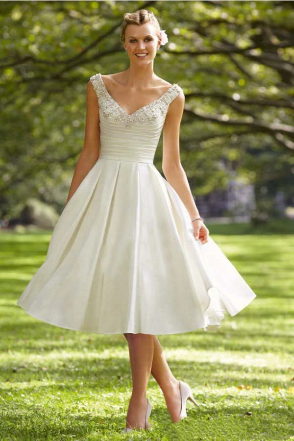 Vintage Knee Length A Line Wedding Dress Beaded V-Neck Ivory Satin Bridal Dresses Sleeveless Simple Wedding Gown With Pockets
Vintage Knee Length A Line Wedding Dress Beaded V-Neck Ivory Satin Bridal Dresses Sleeveless Simple Wedding Gown With Pockets