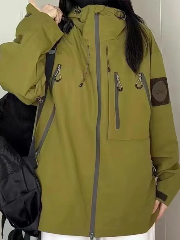 Осеннее модное универсальное пальто с капюшоном, новинка, женские свободные простые пальто для студентов, повседневные куртки в стиле хип-хоп в стиле преппи в стиле Харадзюку, Y2k, в эстетике
Осеннее модное универсальное пальто с капюшоном, новинка, женские свободные простые пальто для студентов, повседневные куртки в стиле хип-хоп в стиле преппи в стиле Харадзюку, Y2k, в эстетике