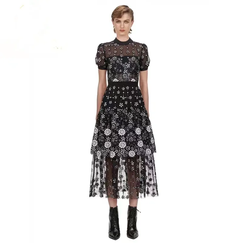 WTIANYUW New Arrive 2022 High Quality Summer Designer Black Mesh Embroidery Midi Dress O Neck Short Sleeve Vintage Dress
WTIANYUW New Arrive 2022 High Quality Summer Designer Black Mesh Embroidery Midi Dress O Neck Short Sleeve Vintage Dress