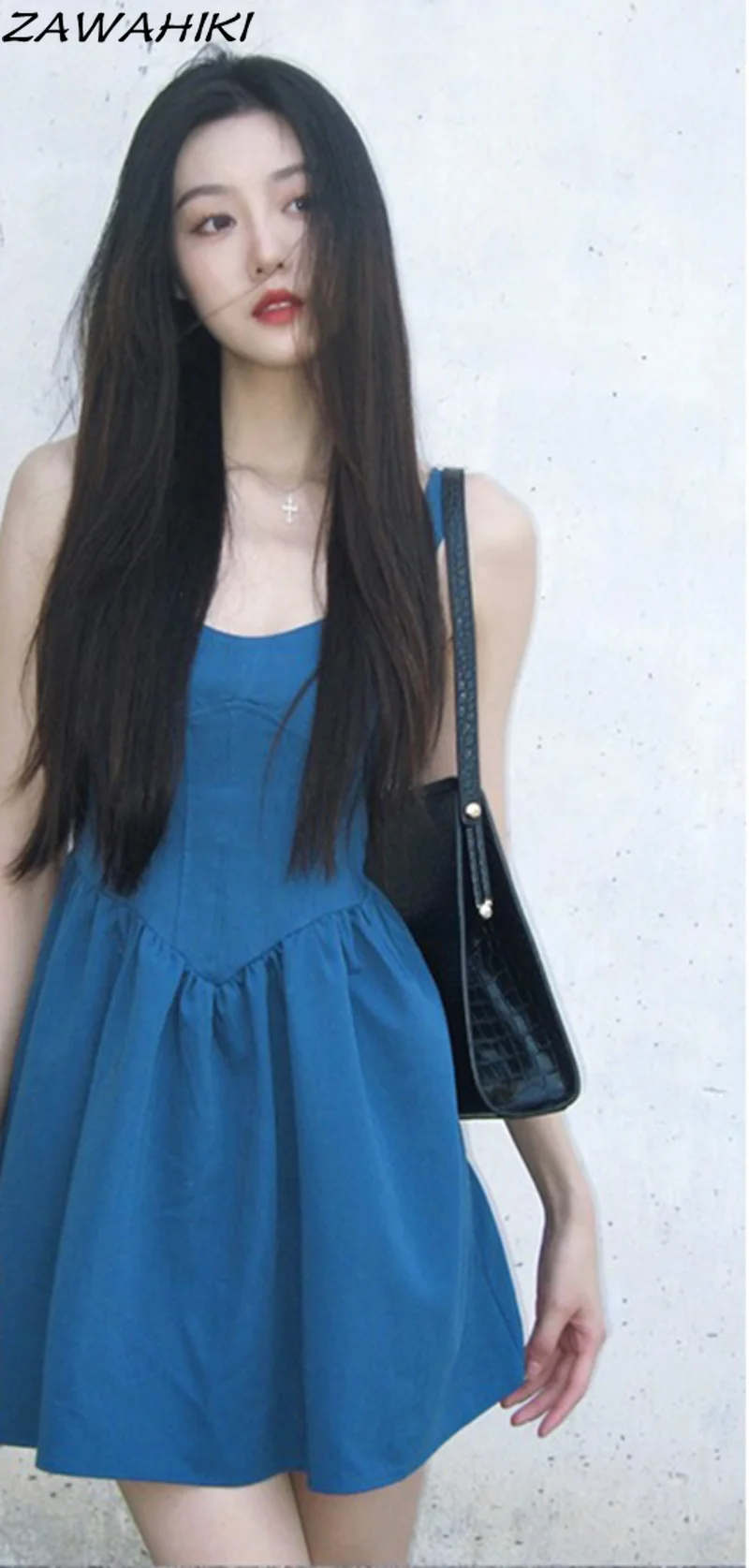 Женское платье без рукавов, голубое элегантное Плиссированное Повседневное платье составного кроя с воротником-лодочкой, элегантное универсальное платье в стиле пэчворк на лето
Женское платье без рукавов, голубое элегантное Плиссированное Повседневное платье составного кроя с воротником-лодочкой, элегантное универсальное платье в стиле пэчворк на лето