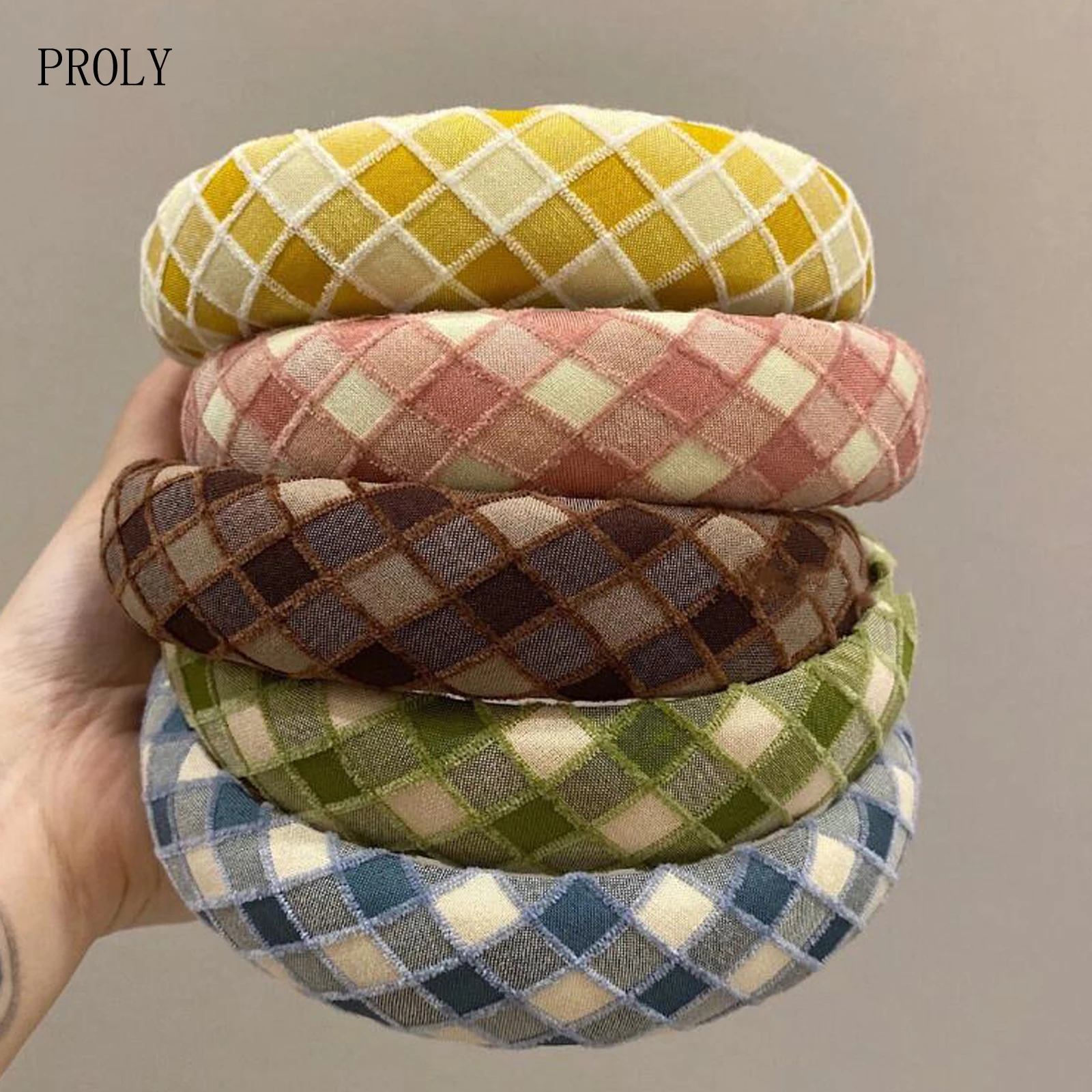 PROLY New Fashion Women Headband Classic Spongy Plaid Hairband Soft Spring Headwear Travel Hair Accessories Girls
PROLY New Fashion Women Headband Classic Spongy Plaid Hairband Soft Spring Headwear Travel Hair Accessories Girls