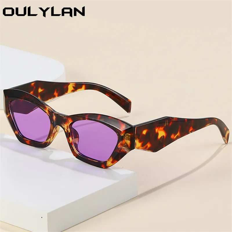 Oulylan Fashion Women's Sunglasses Vintage Brand Designer Irregular Sun Glasses Ladies Personality Korea Style Goggles UV400
Oulylan Fashion Women's Sunglasses Vintage Brand Designer Irregular Sun Glasses Ladies Personality Korea Style Goggles UV400