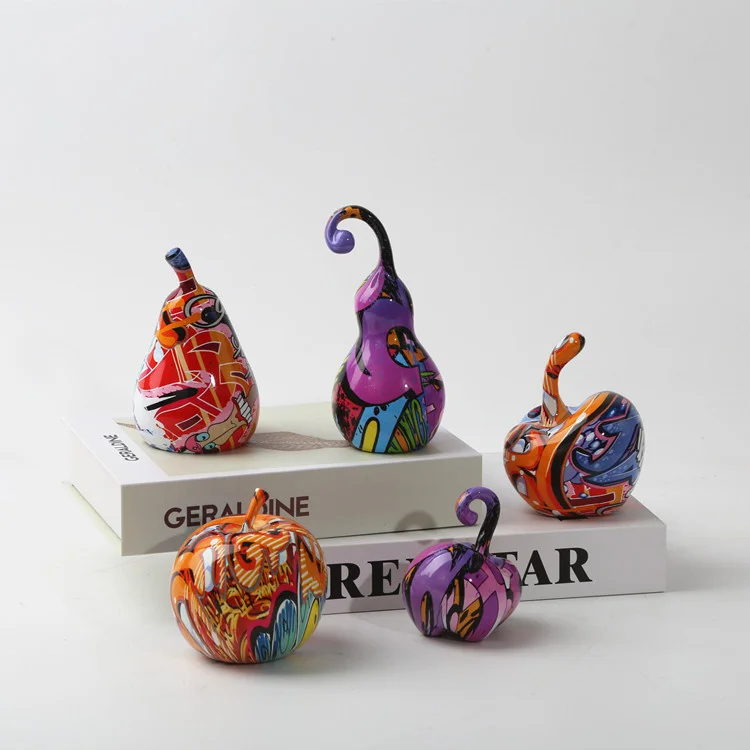 Абстрактная Современная фигурка яблока, домашнее украшение, граффити, разноцветный стеллаж, настольное украшение для гостиной
Абстрактная Современная фигурка яблока, домашнее украшение, граффити, разноцветный стеллаж, настольное украшение для гостиной