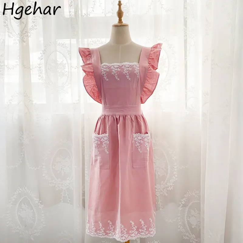 Cute Fashion Lace Apron Women Gardening Dirt Resistant Sleeveless Pinafore Cleaning Tools Portable Kitchen Housework Uniforms
Cute Fashion Lace Apron Women Gardening Dirt Resistant Sleeveless Pinafore Cleaning Tools Portable Kitchen Housework Uniforms