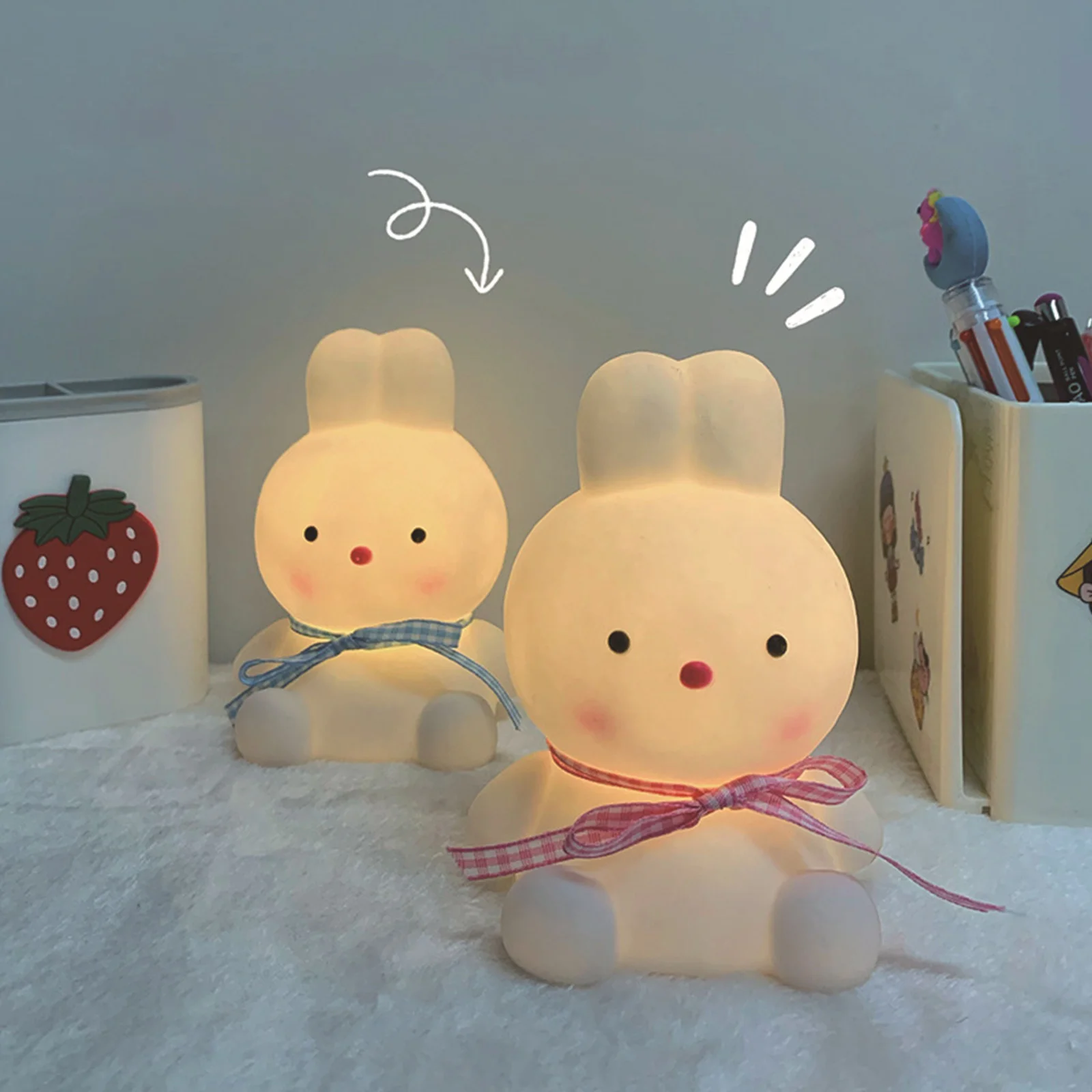 Светодиодная настольная лампа в виде кролика с защитой глаз, Мультяшные ночные светильники с питанием от батарейки, искусство, предметы инт...
Светодиодная настольная лампа в виде кролика с защитой глаз, Мультяшные ночные светильники с питанием от батарейки, искусство, предметы инт...