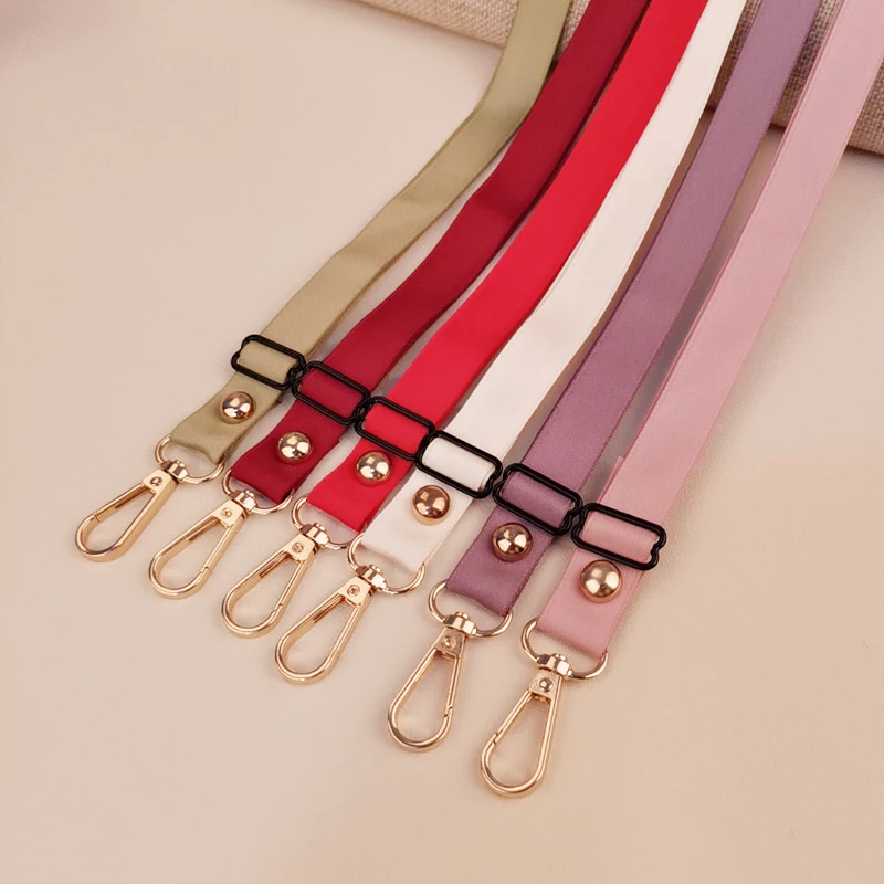 Shoulder Carry Bag Bag Universal Mobile Phone Lanyard Crossbody Pendant Diagonal Ladies Hanging Chain Satin Wide Band Detachable
Shoulder Carry Bag Bag Universal Mobile Phone Lanyard Crossbody Pendant Diagonal Ladies Hanging Chain Satin Wide Band Detachable