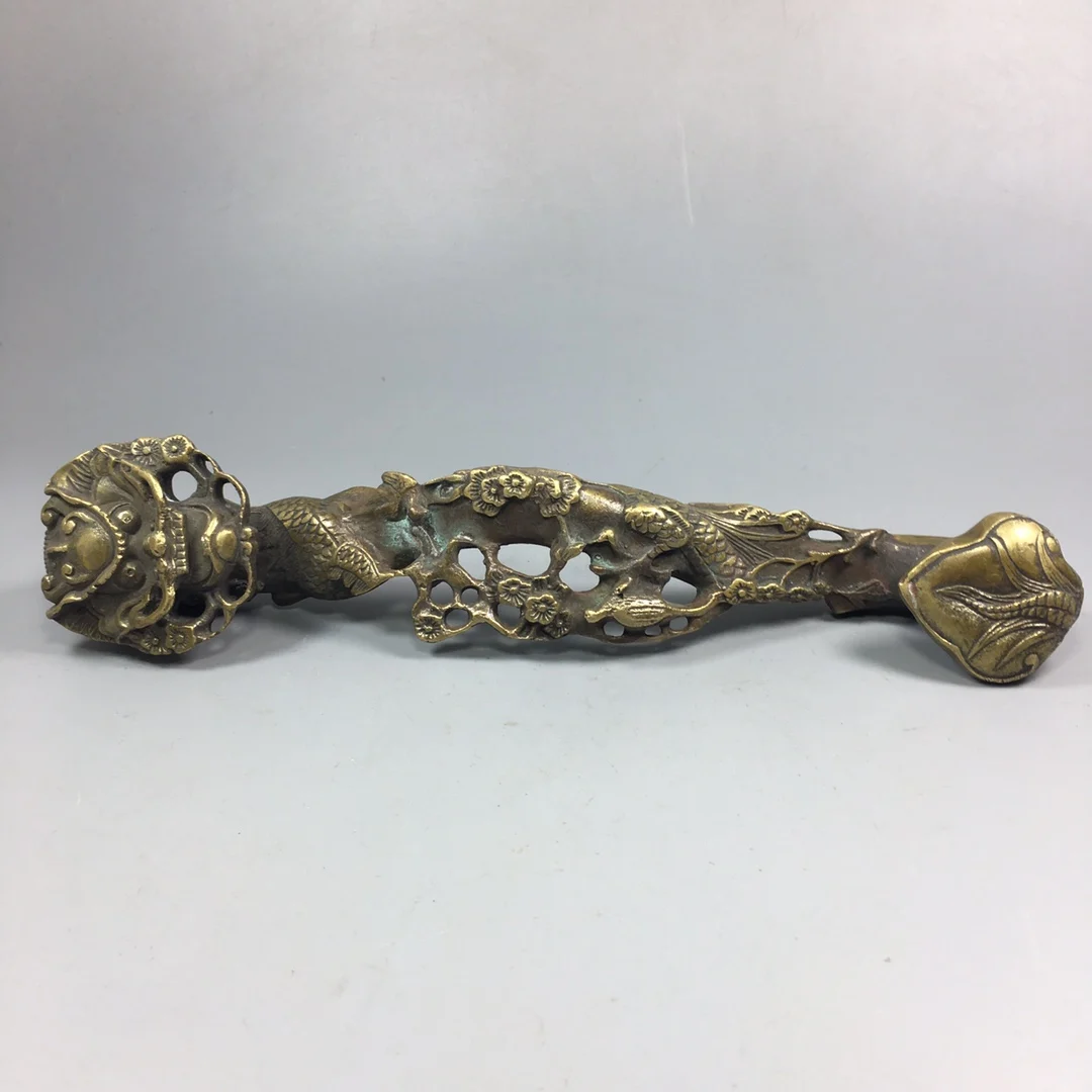 Exquisite Antique Brass Dragon Head Ruyi Home Decoration Home Crafts Ornaments Living Room Furniture Ornaments
Exquisite Antique Brass Dragon Head Ruyi Home Decoration Home Crafts Ornaments Living Room Furniture Ornaments