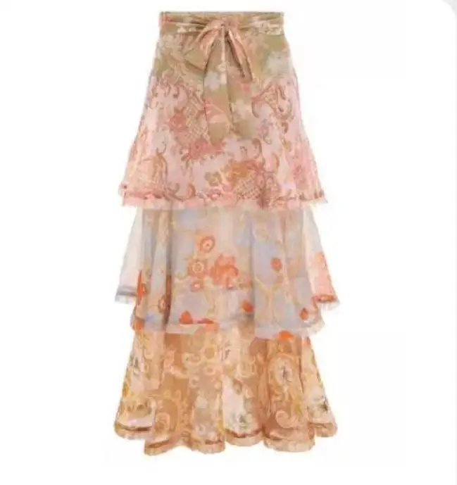 2022 New Summer Woman Fashion High Quality Yellow Pink Floral Paisly Print Cake Tired Ankle-length Skirts
2022 New Summer Woman Fashion High Quality Yellow Pink Floral Paisly Print Cake Tired Ankle-length Skirts
