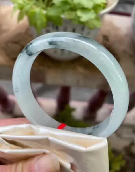 free shipping Fine Jewelry natural genuine green Myanmar Jadeite Bracelet send certificate + box 58mm x 14mm
free shipping Fine Jewelry natural genuine green Myanmar Jadeite Bracelet send certificate + box 58mm x 14mm
