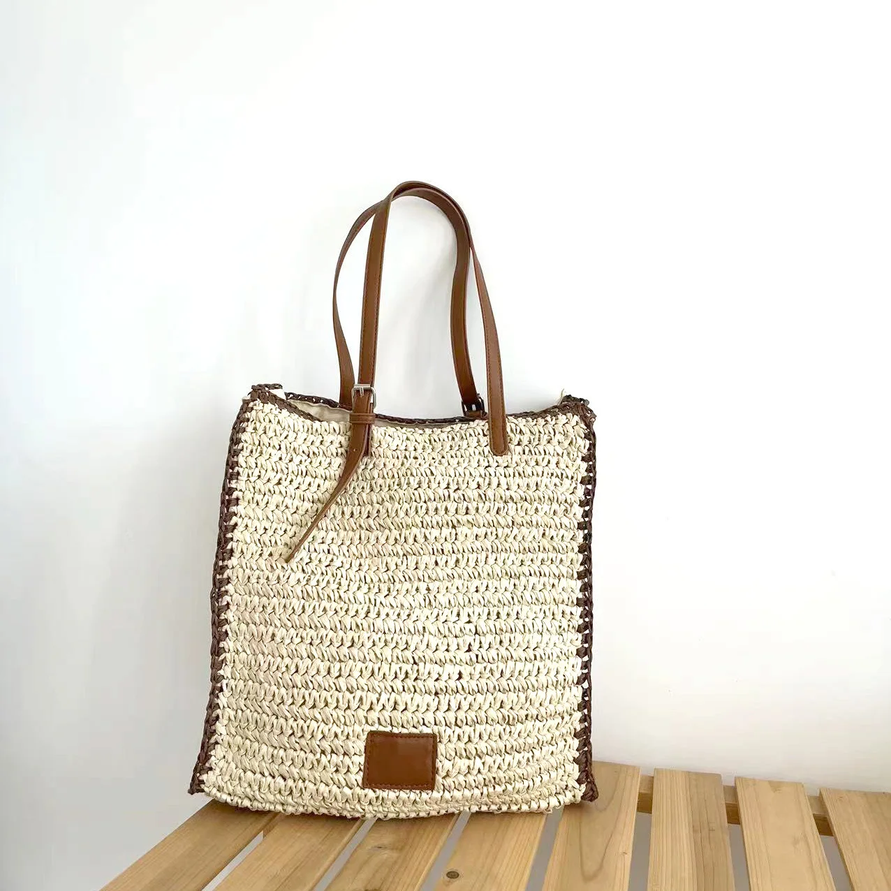 Summer Rattan Tote Shoulder Bags for Women Bohemian Paper Woven Straw Bag Handbags and Purses 2022 Designer Beach Shopper Bags
Summer Rattan Tote Shoulder Bags for Women Bohemian Paper Woven Straw Bag Handbags and Purses 2022 Designer Beach Shopper Bags