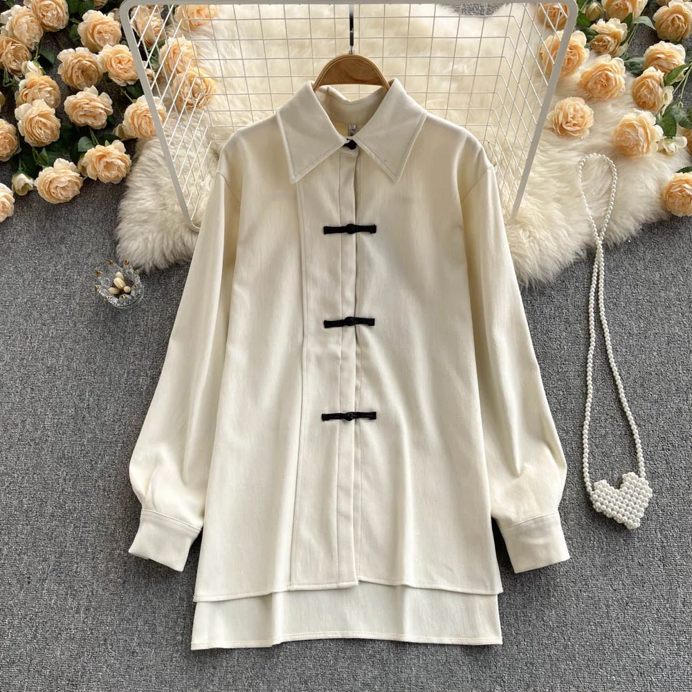 SuperAen 2022 Spring Clothes New Black and White Button Full Turn Down Collar Shirts Women's National Solid Tops
SuperAen 2022 Spring Clothes New Black and White Button Full Turn Down Collar Shirts Women's National Solid Tops