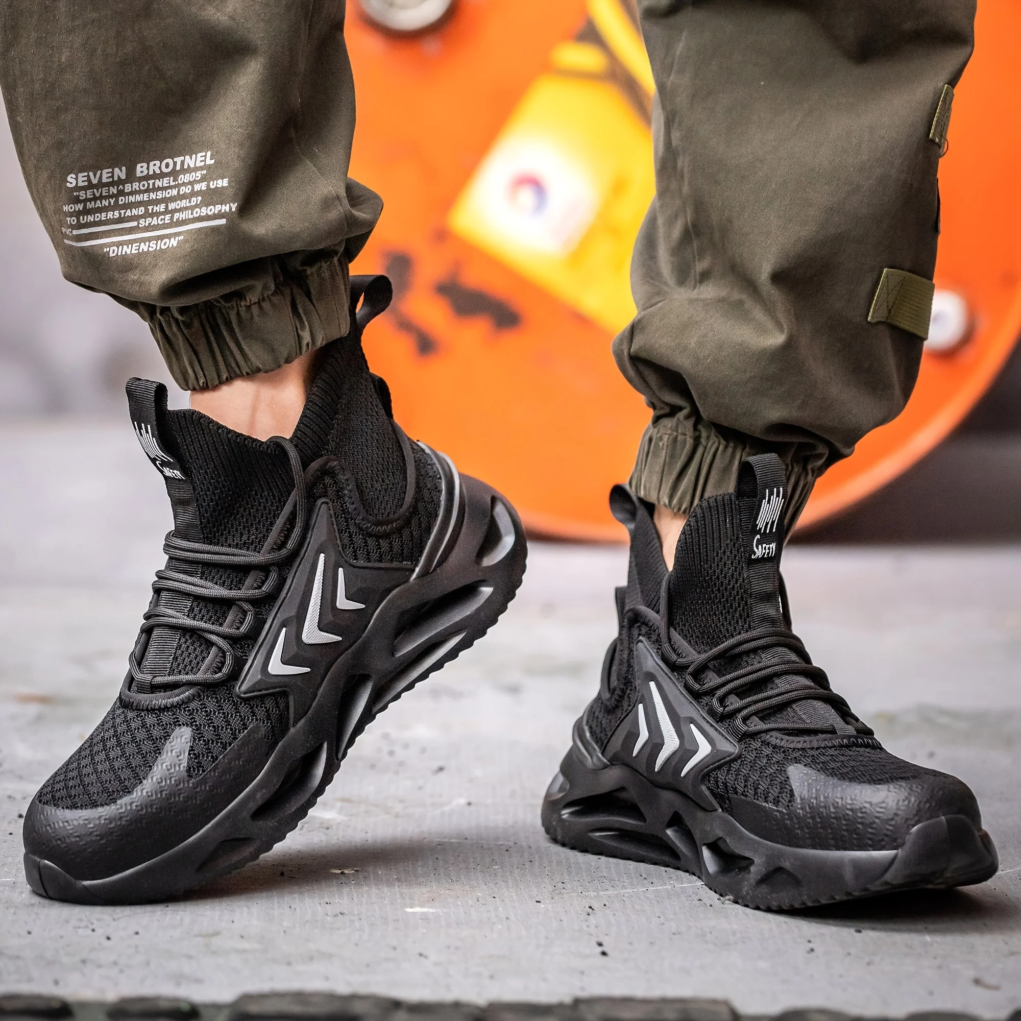1 Pair Safety Shoes, Steel Toe Cap, Anti-smashing And Stab-proof Men's Construction Industrial Work Shoes, Light And Breathable
1 Pair Safety Shoes, Steel Toe Cap, Anti-smashing And Stab-proof Men's Construction Industrial Work Shoes, Light And Breathable