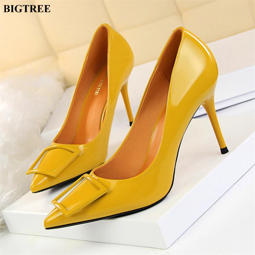 

Square Buckle Fashion Lady OL Office Shoes 2021 New Women Concise Patent Leather Shallow High Heels Shoes Pointy Toe Women Pumps