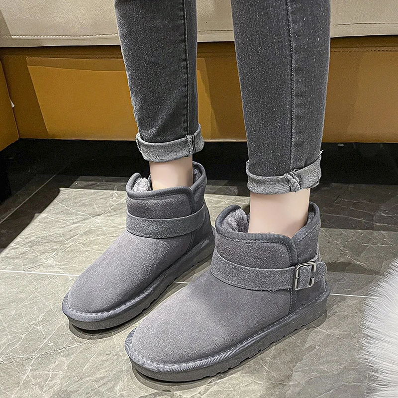 Winter Basic Warm Shoes for Women Slip-on Women's Ankle Boots Flat with Casual Women's Shoes Plus Size Buckle Ladies Snow Boots
Winter Basic Warm Shoes for Women Slip-on Women's Ankle Boots Flat with Casual Women's Shoes Plus Size Buckle Ladies Snow Boots