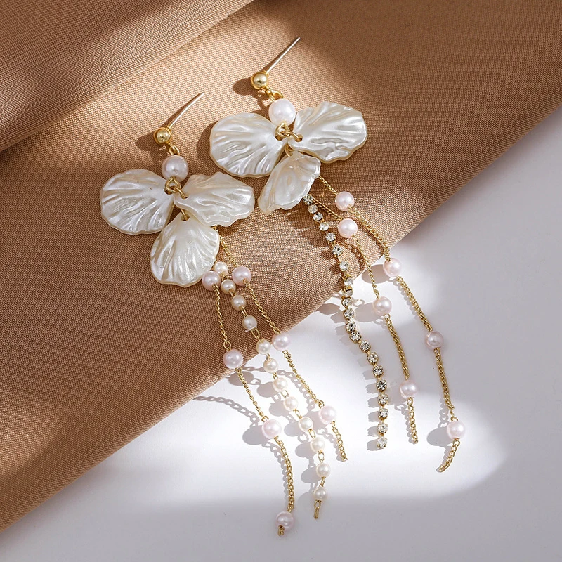 Korean Earrings Pearl Flower Clip on Earrings Long Temperament Pearl Chain Tassel Fake Piercing Earrings Women's Jewelry
Korean Earrings Pearl Flower Clip on Earrings Long Temperament Pearl Chain Tassel Fake Piercing Earrings Women's Jewelry
