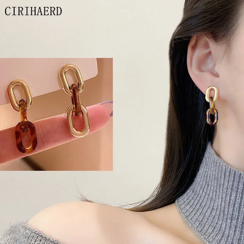 925 Silver Needle Vintage Women's Stud Earrings Unusual Statement Gold Plated Long Hanging Pendants Geometry Earrings Party Gift
925 Silver Needle Vintage Women's Stud Earrings Unusual Statement Gold Plated Long Hanging Pendants Geometry Earrings Party Gift