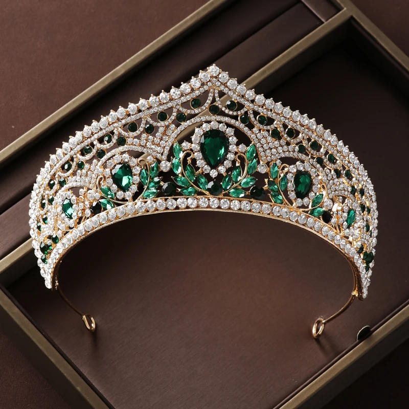 Baroque Classic Elegant Green Red Crown Wedding Bride Hair Accessories Party Queen for Women Tiaras
Baroque Classic Elegant Green Red Crown Wedding Bride Hair Accessories Party Queen for Women Tiaras