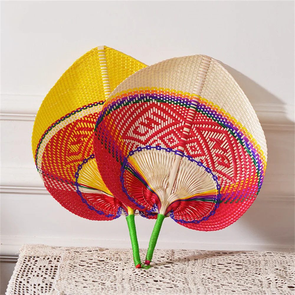 1Pcs Handmade Rainbow Pushan Arts Hand Held Fan Peach Shaped Bamboo Fan Summer Cool Air Fan DIY Handheld Fan Wedding Bamboo Fan
1Pcs Handmade Rainbow Pushan Arts Hand Held Fan Peach Shaped Bamboo Fan Summer Cool Air Fan DIY Handheld Fan Wedding Bamboo Fan
