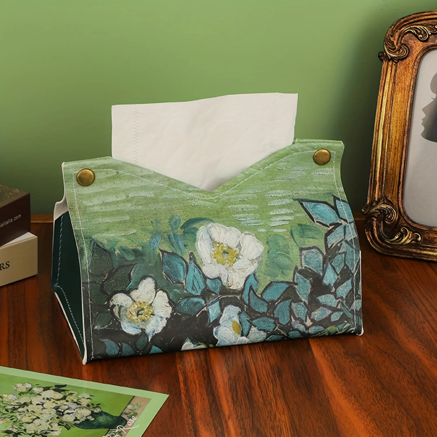 1pc Creative Oil Painting Tissue Box Home Living Room Car Pull Paper Box Vintage Oil Painting Style Premium Storage Box
1pc Creative Oil Painting Tissue Box Home Living Room Car Pull Paper Box Vintage Oil Painting Style Premium Storage Box
