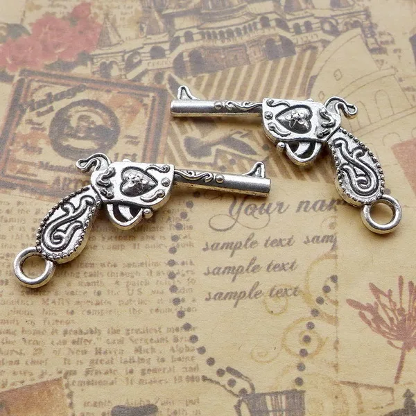 4pcs/lot 40*25mm Alloy Gun Charms Antique Silver Color DIY Pendants Handmade Making Craft Wholesale
4pcs/lot 40*25mm Alloy Gun Charms Antique Silver Color DIY Pendants Handmade Making Craft Wholesale