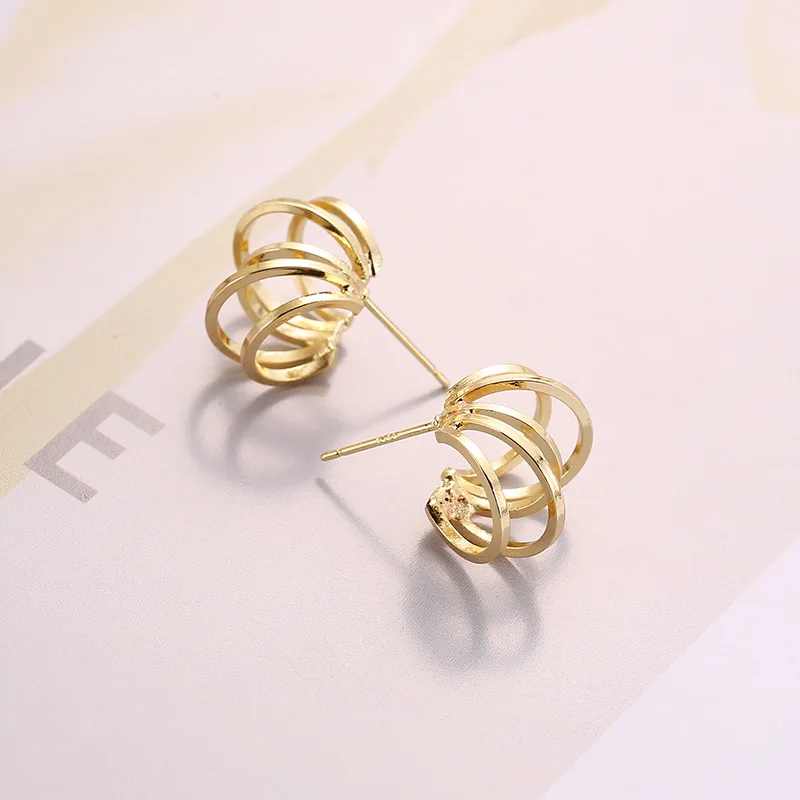 Multi Thread C-Shaped Earrings,Claw Cuff Earrings for Women,Gold Hoop Earrings,Jewelry Gift for Women Gilrs Clip on Earrings
Multi Thread C-Shaped Earrings,Claw Cuff Earrings for Women,Gold Hoop Earrings,Jewelry Gift for Women Gilrs Clip on Earrings