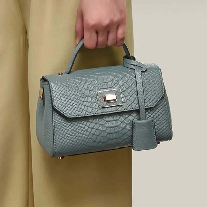 ZOOLER New Handcraft Full Genuine Leather Handbag First Cow Shoulder Bag Real Skin Super Quality Purses Ladies#YC293
ZOOLER New Handcraft Full Genuine Leather Handbag First Cow Shoulder Bag Real Skin Super Quality Purses Ladies#YC293