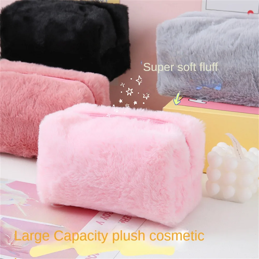 Large Capacity Pen Bag Plush Portable Storage Bag Travel Sweet Soft Makeup Bag Hand Bag Lipstick
Large Capacity Pen Bag Plush Portable Storage Bag Travel Sweet Soft Makeup Bag Hand Bag Lipstick