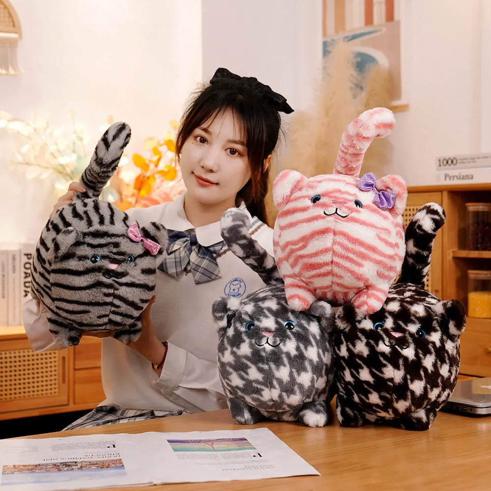 Hot Selling High Quality Pet Speckle Cat Stuffed Doll 22-30cm Cat Plush Toys Kawaii Cartoon Plushie Kids Gift
Hot Selling High Quality Pet Speckle Cat Stuffed Doll 22-30cm Cat Plush Toys Kawaii Cartoon Plushie Kids Gift