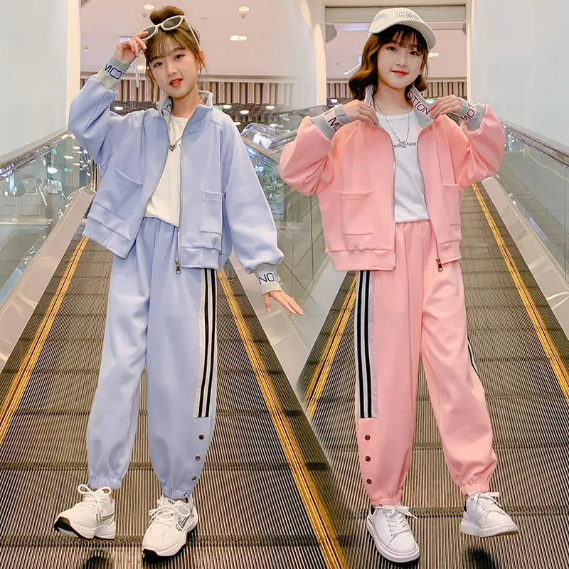 2022Spring new children's suits Girls' pink jacket + trousers two-piece set Middle and large children' casual hooded suit autumn
2022Spring new children's suits Girls' pink jacket + trousers two-piece set Middle and large children' casual hooded suit autumn
