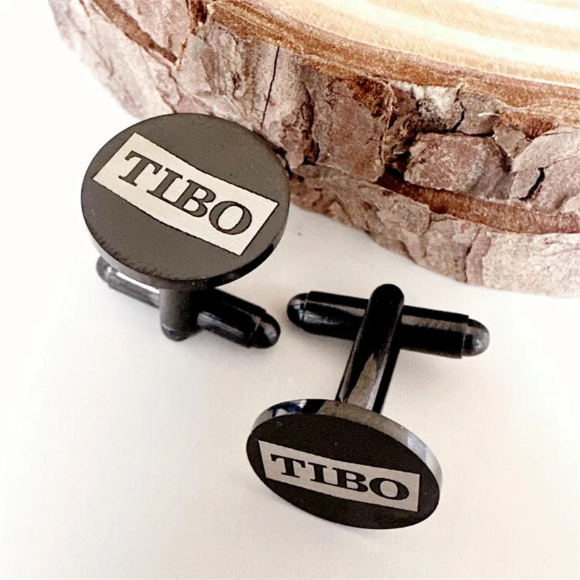 Engraved Men Cufflink Personalized Stainless Steel Shirt Cuff Button Customied Wedding Gifts for Men Dropshipping
Engraved Men Cufflink Personalized Stainless Steel Shirt Cuff Button Customied Wedding Gifts for Men Dropshipping