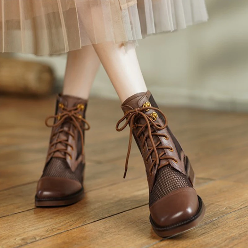 Women Mesh Boots 2022 Summer New Western Cowboy Style Vintage Breathable Platform Shoes Female Ankle Boot Size 42 botas de mujer 
Women Mesh Boots 2022 Summer New Western Cowboy Style Vintage Breathable Platform Shoes Female Ankle Boot Size 42 botas de mujer