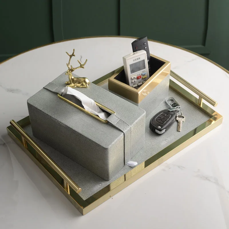 Luxury European-style napkin holder household tissue box holder with lid retro decorative coffee table desktop organizer set
Luxury European-style napkin holder household tissue box holder with lid retro decorative coffee table desktop organizer set