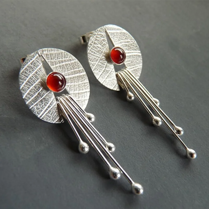 Artisan Silver Color Carnelian Leaf Stud Earrings. Handmade Carnelian Studs. Leaf Textured Earrings. Dangle Studs
Artisan Silver Color Carnelian Leaf Stud Earrings. Handmade Carnelian Studs. Leaf Textured Earrings. Dangle Studs