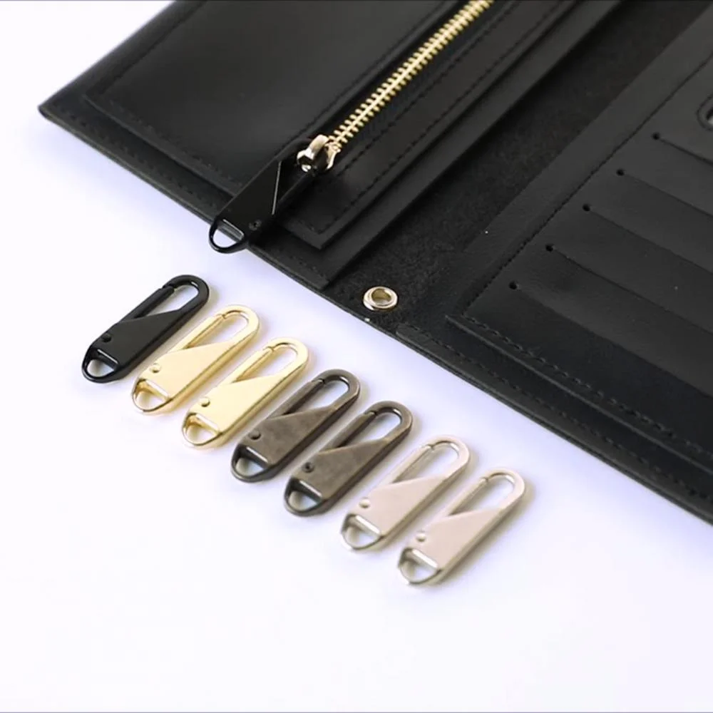 5 PCS Zipper Slider Puller Instant Zipper Repair Kit Replacement for Broken Travel Bag Suitcase Zipper Head DIY Sewing Craft
5 PCS Zipper Slider Puller Instant Zipper Repair Kit Replacement for Broken Travel Bag Suitcase Zipper Head DIY Sewing Craft