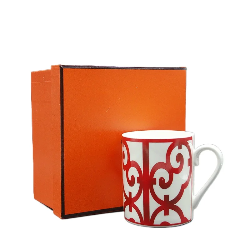 European Style Ceramic Mug 300 Ml for Coffee Bone China Coffee Funny Mug High Grade Bone China Afternoon Tea Christmas Cups
European Style Ceramic Mug 300 Ml for Coffee Bone China Coffee Funny Mug High Grade Bone China Afternoon Tea Christmas Cups