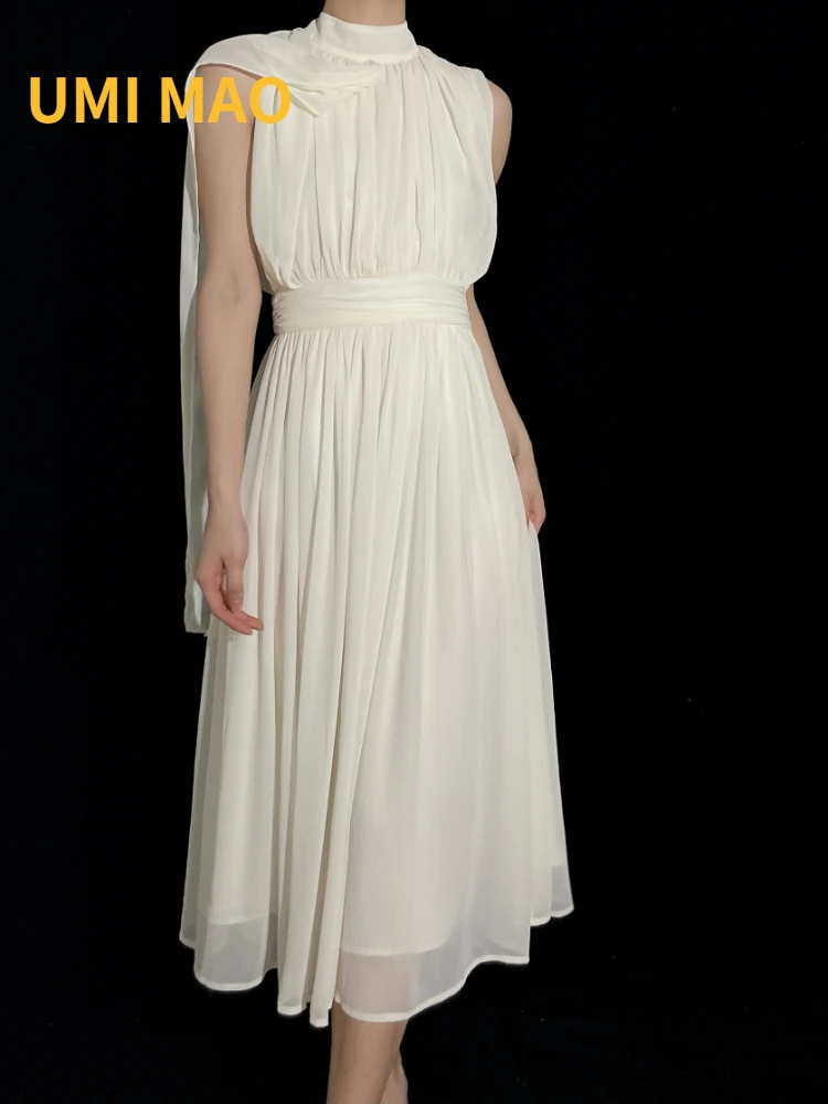 UMI MAO Halter Neck Streamer Niche Design Spring And Summer New 2022 French Pure Lust Chiffon Dress Sleeveless Long Skirt Women
UMI MAO Halter Neck Streamer Niche Design Spring And Summer New 2022 French Pure Lust Chiffon Dress Sleeveless Long Skirt Women