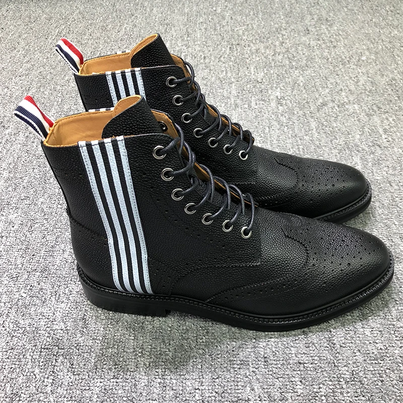 TB TNOM Shoes Autunm Men Shoes Fashion Brand Footwear Brogue White 4-Bar Black Pebble Grain Wingtip Boot And Leather Upper Shoes
TB TNOM Shoes Autunm Men Shoes Fashion Brand Footwear Brogue White 4-Bar Black Pebble Grain Wingtip Boot And Leather Upper Shoes