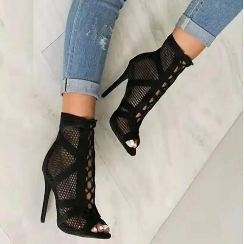 New Fashion show Black Net Fabric Cross strap Sexy high heel Sandals Woman shoes Pumps Lace-up Peep Toe Sandals Casual Mesh
New Fashion show Black Net Fabric Cross strap Sexy high heel Sandals Woman shoes Pumps Lace-up Peep Toe Sandals Casual Mesh