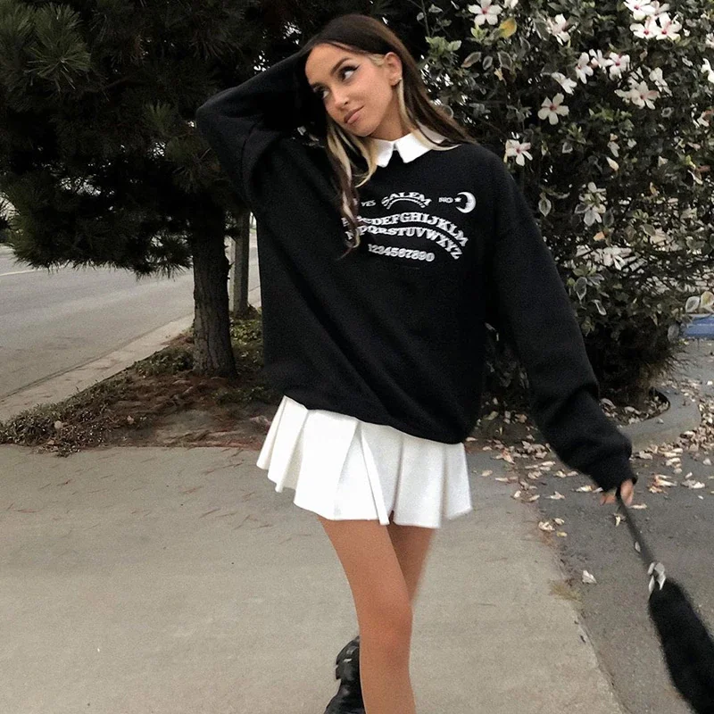 Black Grunge Oversized Hoodies Gothic Harajuku Streetwear Chic Letter Print Hoodies Women Autumn Long Sleeve Hoodies
Black Grunge Oversized Hoodies Gothic Harajuku Streetwear Chic Letter Print Hoodies Women Autumn Long Sleeve Hoodies