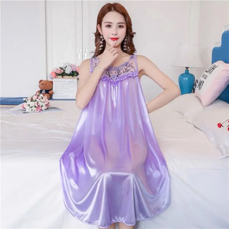 Flower Applique Square Neck Nightgown Women Summer Korea Style Satin Silk Sleepwear Lady Soft Flowy Swing Nighties Lingerie
Flower Applique Square Neck Nightgown Women Summer Korea Style Satin Silk Sleepwear Lady Soft Flowy Swing Nighties Lingerie