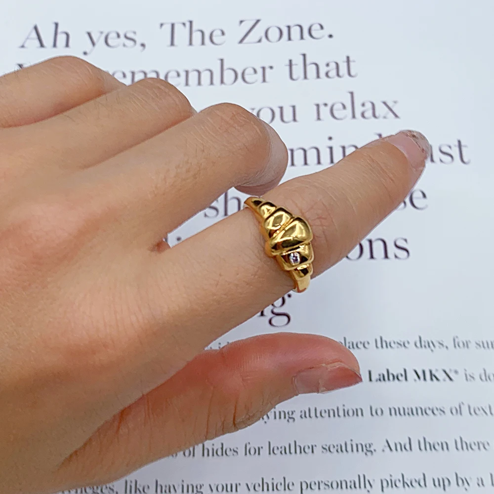 Trendy Personality Gold Color Baguette Rings Open Adjustable Finger Ring For Women Party Wedding Jewelry Gift
Trendy Personality Gold Color Baguette Rings Open Adjustable Finger Ring For Women Party Wedding Jewelry Gift