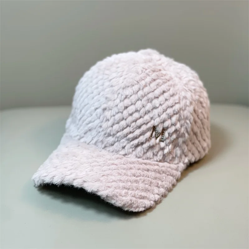 Hats for Women Autumn Winter Hats M Letter Grid Pattern Men Windproof Keep Warm Baseball Cap Faux Rabbit Fur Unisex Cap Female
Hats for Women Autumn Winter Hats M Letter Grid Pattern Men Windproof Keep Warm Baseball Cap Faux Rabbit Fur Unisex Cap Female