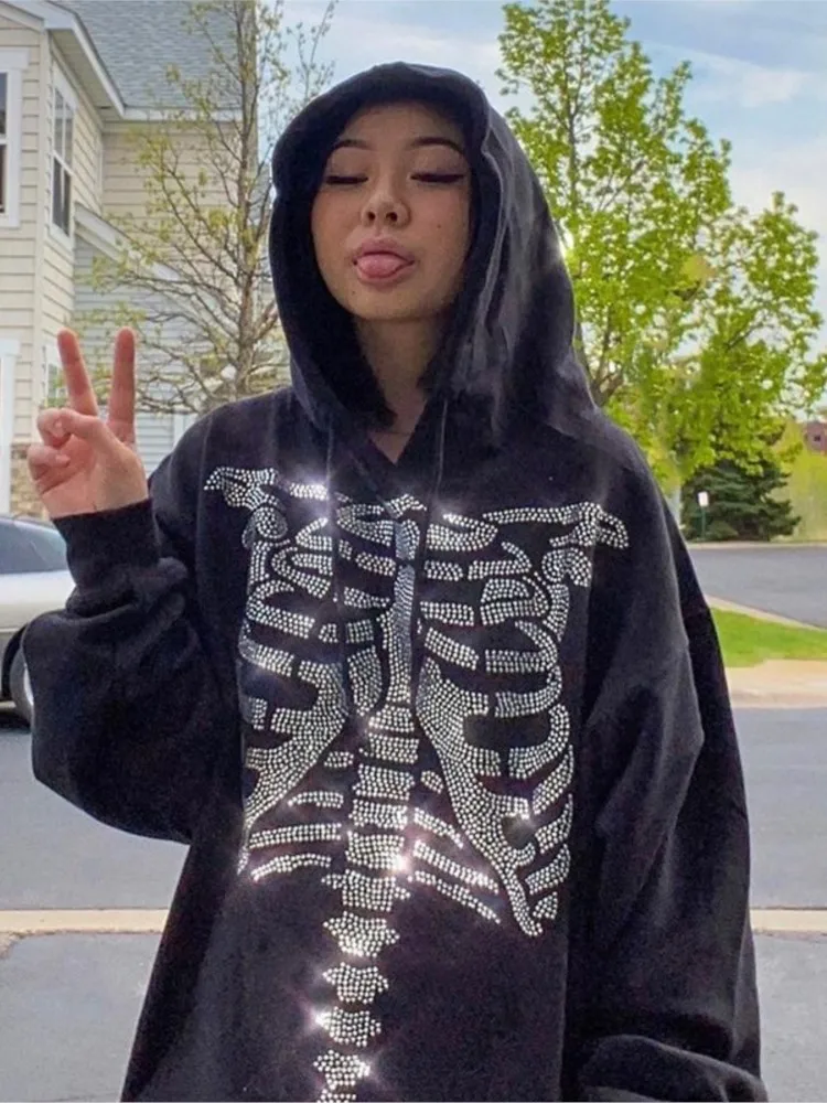 Dark street loose thick female skull hot diamond sports sweater autumn and winter ins casual solid color wild hoodie y2k tops
Dark street loose thick female skull hot diamond sports sweater autumn and winter ins casual solid color wild hoodie y2k tops