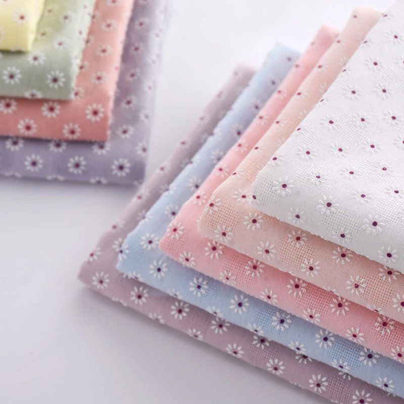 145x100cm/pcs Korean Daisy soft and breathable summer dress cotton fabric floral jacquard fabric parent-child dress
145x100cm/pcs Korean Daisy soft and breathable summer dress cotton fabric floral jacquard fabric parent-child dress
