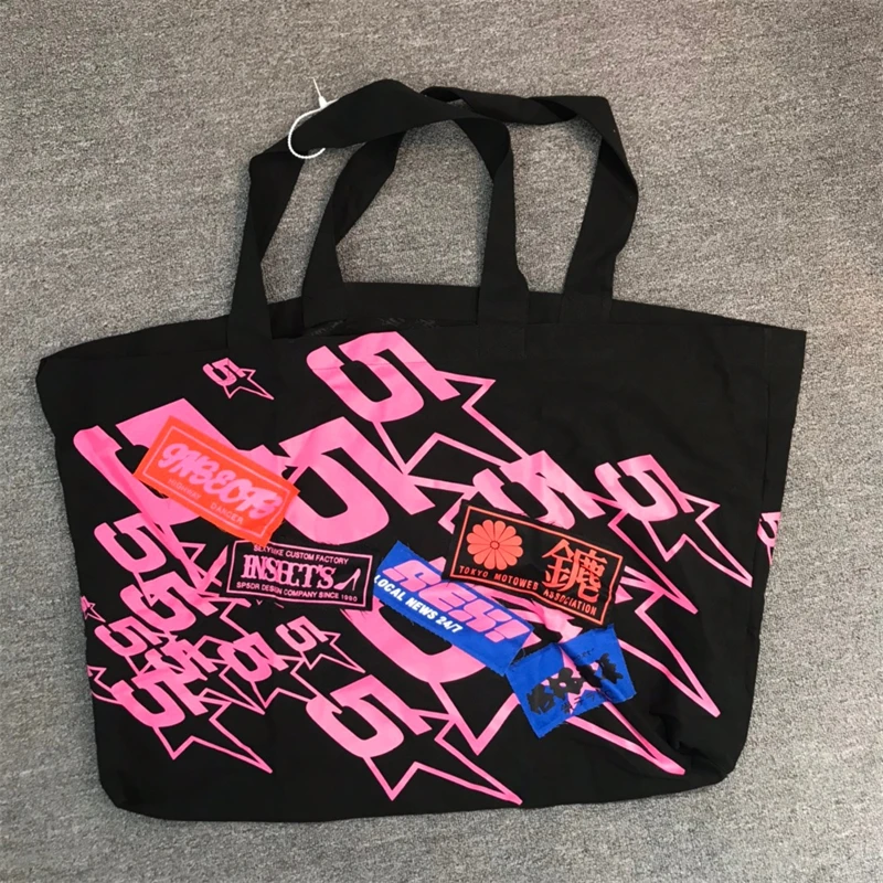 Молодежный холщовый рюкзак Sp5der с розовым логотипом, большая сумка-тоут для мужчин и женщин, Высококачественная внешняя сумка, Экологически чистая сумка
Молодежный холщовый рюкзак Sp5der с розовым логотипом, большая сумка-тоут для мужчин и женщин, Высококачественная внешняя сумка, Экологически чистая сумка