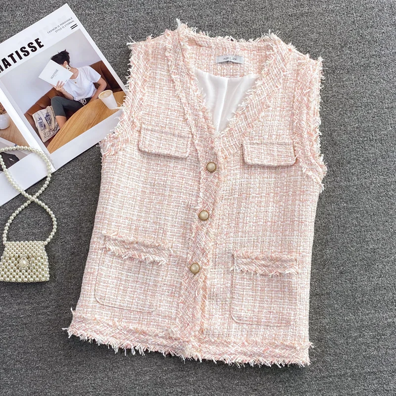 2022 Autumn And Winter New V-Neck Tweed Wool Vest Coat Women Small Fragrance Pearl Buckle Woven Vest Outerwear Female
2022 Autumn And Winter New V-Neck Tweed Wool Vest Coat Women Small Fragrance Pearl Buckle Woven Vest Outerwear Female