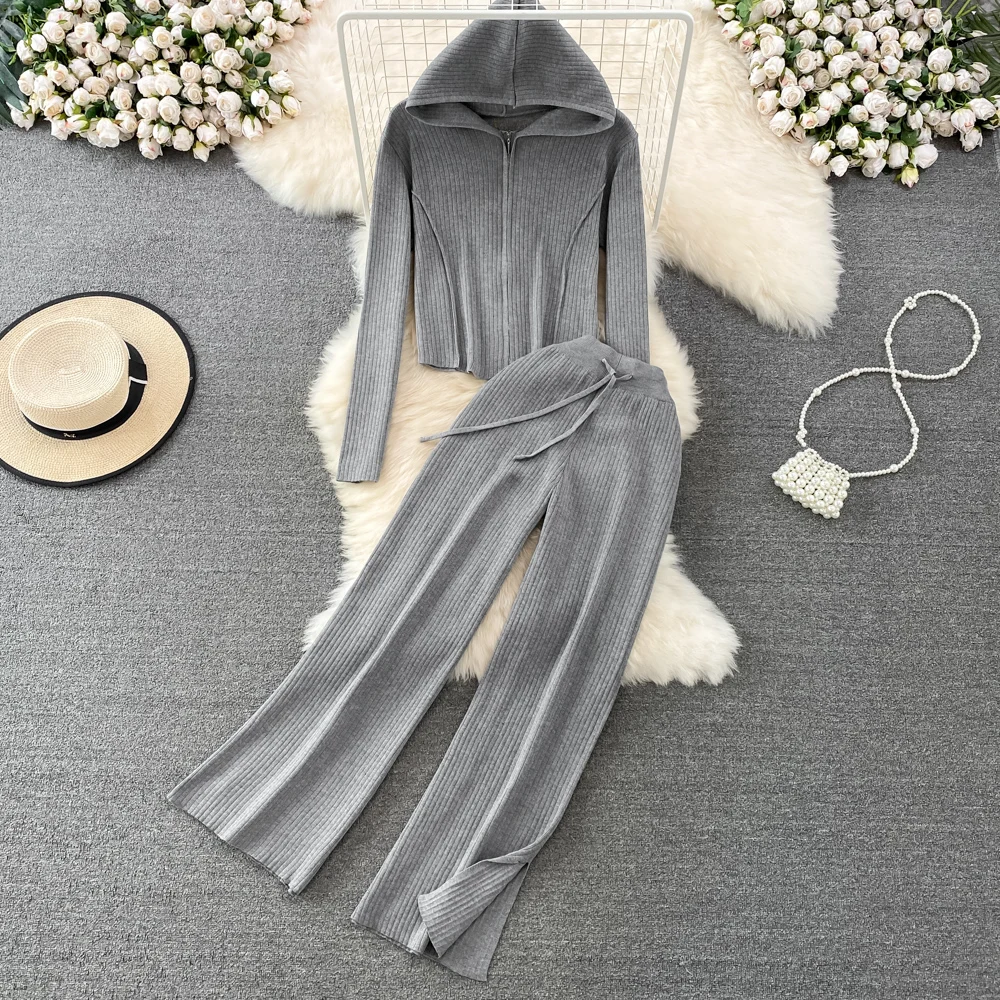 Fashion Suit Women's Hooded Zipper Short Knitted Sweater Top 2-piece Set High Waist Slim Slit Straight Wide Leg Pants
Fashion Suit Women's Hooded Zipper Short Knitted Sweater Top 2-piece Set High Waist Slim Slit Straight Wide Leg Pants