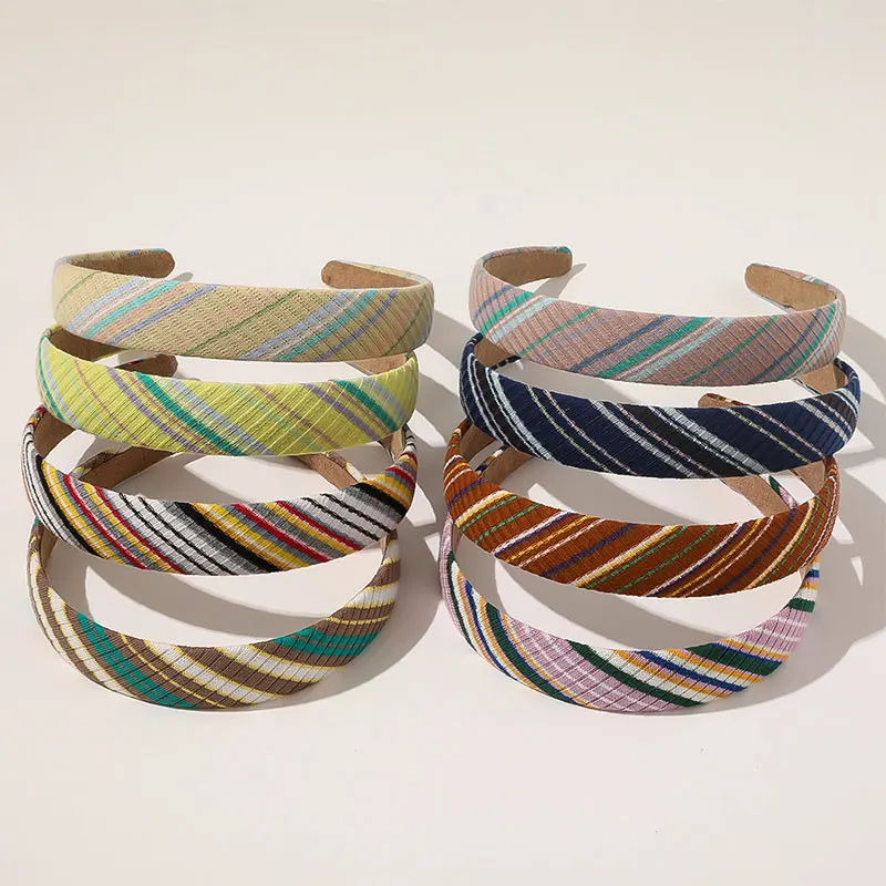 Retro Hairband Woman Knitted Headband Rainbow Striped Simple Fashion Makeup Wash Face Headband Hairband
Retro Hairband Woman Knitted Headband Rainbow Striped Simple Fashion Makeup Wash Face Headband Hairband