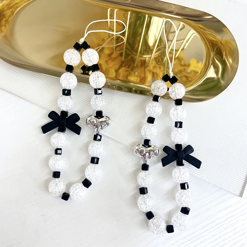 Fashion Elegant Black White Love Heart Bow Beads Mobile Phone Chain Women Wrist Strap Cellphone Anti-lost Lanyard Gift For Her
Fashion Elegant Black White Love Heart Bow Beads Mobile Phone Chain Women Wrist Strap Cellphone Anti-lost Lanyard Gift For Her
